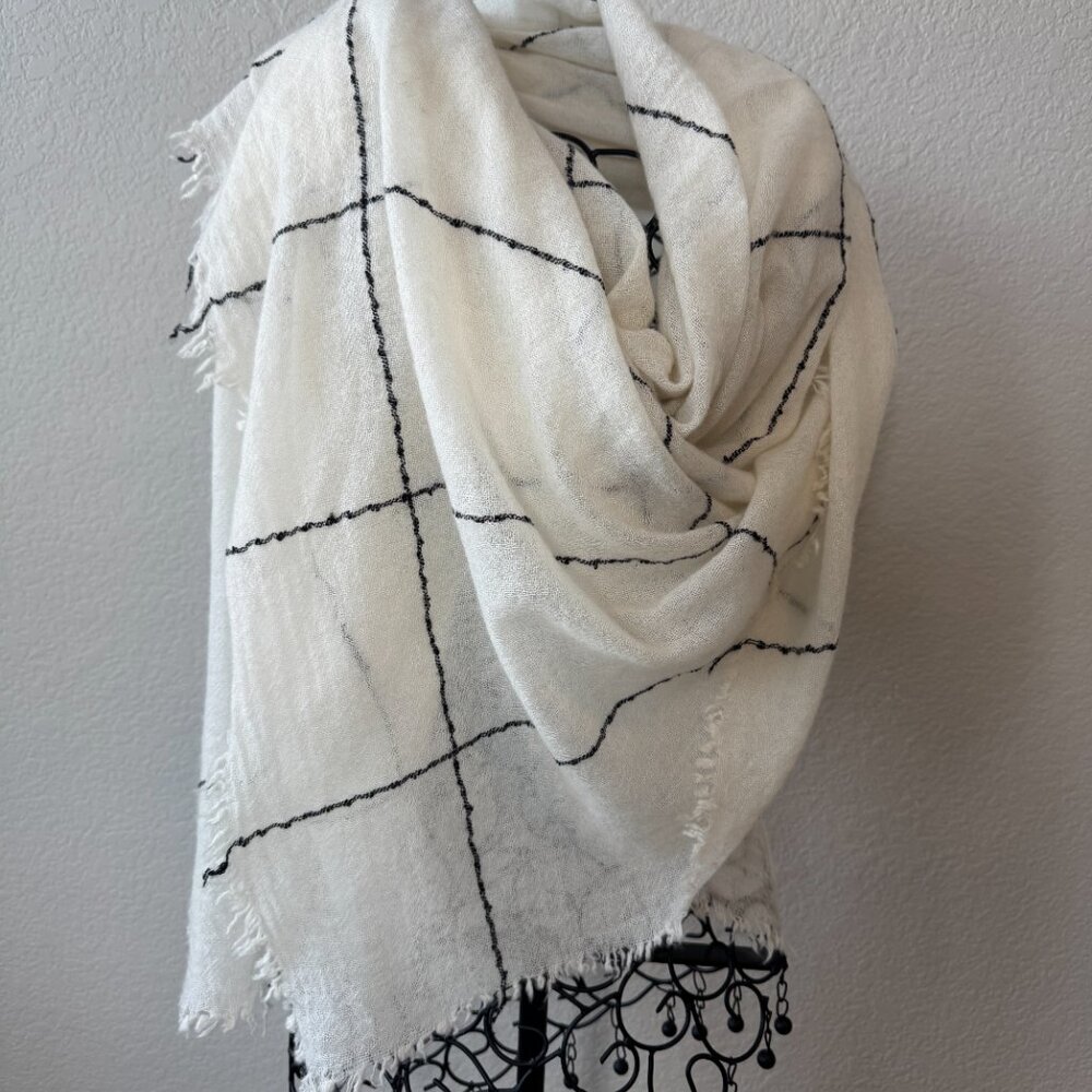 Chan Luu Cashmere Scarf Wrap White Black Windowpane